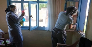 'Evlere Şenlik' projesi ile Engellilerin evleri temizleniyor