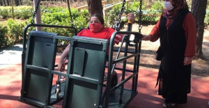 Engelli çocuklara 'engelsiz park'