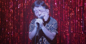 Adam Pearson #039;Fil Adam#039; rolünü...