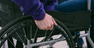 Engelli Bakımı ve Rehabilitasyon Bölümü Nedir, Mezunları Ne İş Yapar