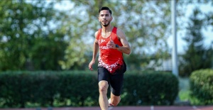 Avrupa şampiyonu görme engelli milli atlet Çağatay Çelik, olimpiyat hedefiyle çalışıyor