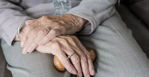 ‘Engelli ve yaşlı bakanlığı kurulmalı’