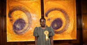 Nnena Kalu, Turner Ödülü’nü kazanan ilk öğrenme engelli sanatçı oldu