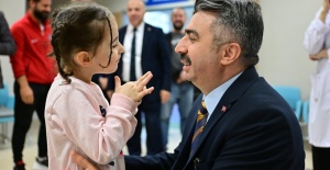 Yıldırım ‘engelleri’ sevgi ile aşıyor