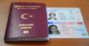 Yeniden Değerleme Oranı düşürüldü: İşte 2026 yılı ehliyet, pasaport, IMEI kayıt ve yurt dışı çıkış harcı ücretleri