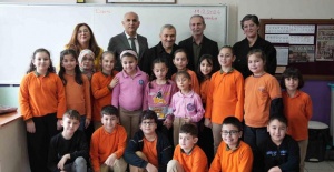 Sabri öğretmen görme engelli öğrencilere ilham oldu