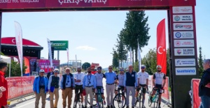 Bursalı bisikletçiler Muğla'da damga vurdu!