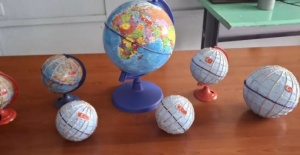 Görme Engellilere Özel Dünya Küreleri