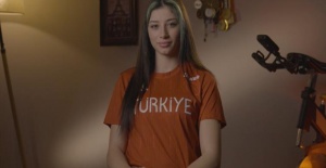 Milli Özel Sporcu Reyhan Taşdelen, Atletizm Dünya Salon Şampiyonası’nda Üçüncü Oldu!