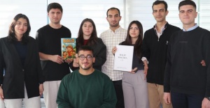 Üniversiteliler görme engelli çocuklar için Braille alfabesiyle dergi hazırladı