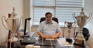 Görme engelli eski milli sporcu kazandığı 41 madalyayla engellilere örnek oluyor