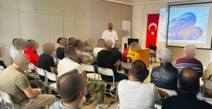 Paralimpik Milli Sporcu Berk Kamanlı'dan yükümlülere yönelik seminer