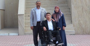 “Engelli olmak engel değil” dedi, başardı! Karapınarlı Mehmet Emin’in hikâyesi duygulandırdı