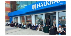 Sosyal yardımlar için kuyruk çilesi: 120 bin ihtiyaç sahibi günlerdir sıra bekliyor